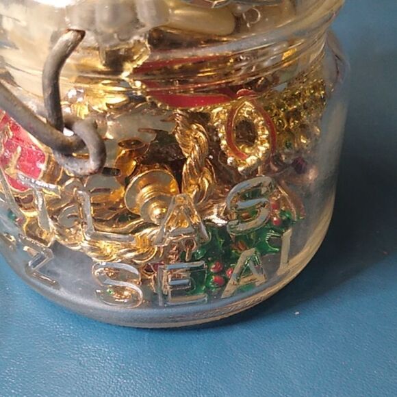 Glass Atlas E-Z Seal Jar with Jewelry Cottagecore Grandmacore - Picture 2 of 6